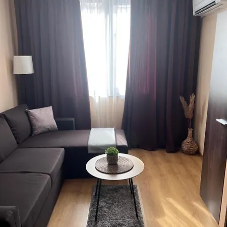“royal Park And Apartments” Apartment *